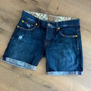 Rich & skinny denim shorts